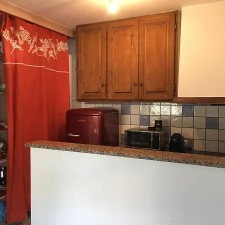 Casa Cintrone Apartment *