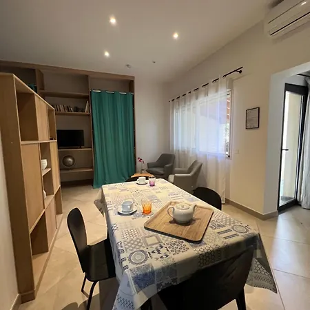 Casa Cintrone Apartment *
